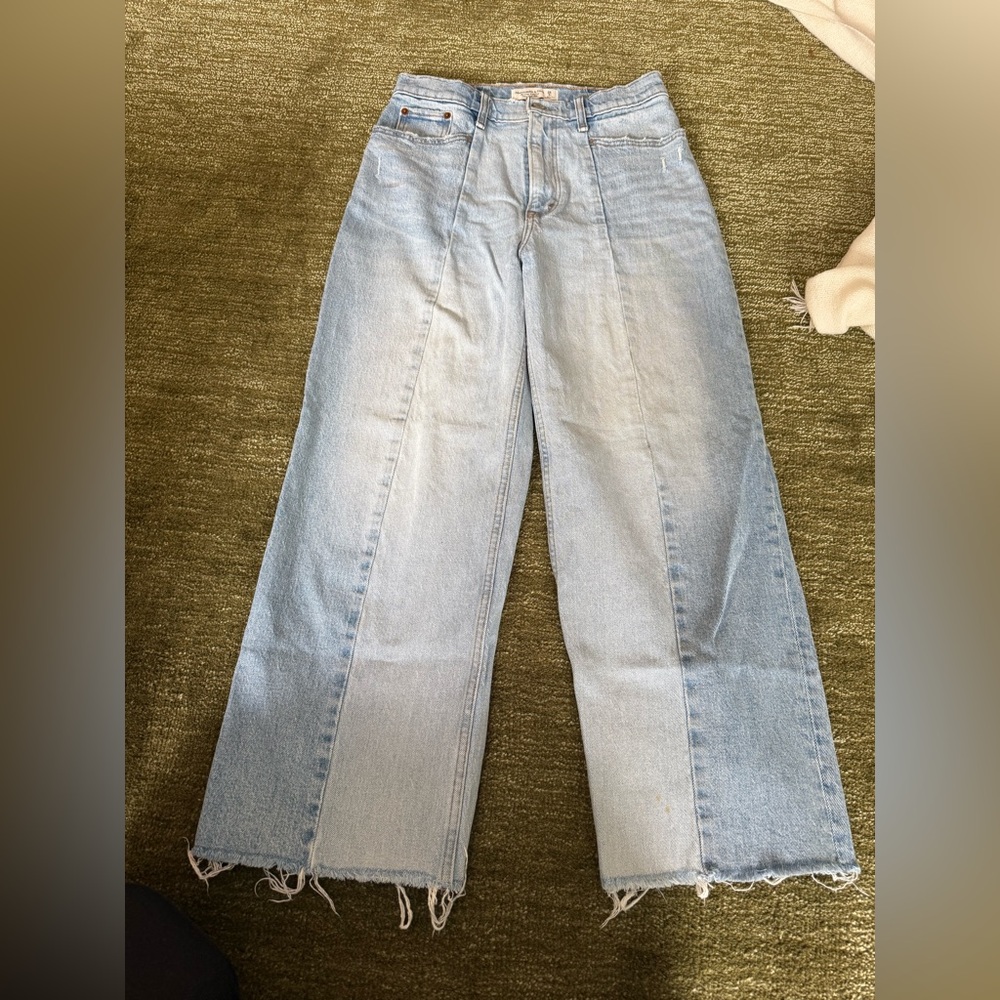 Abercrombie & Fitch wide leg high rise